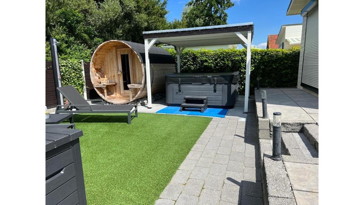 Chalet Buutengeweun, Met Luxe Jacuzzi En Tonsauna Sint-Annaland Exterior foto